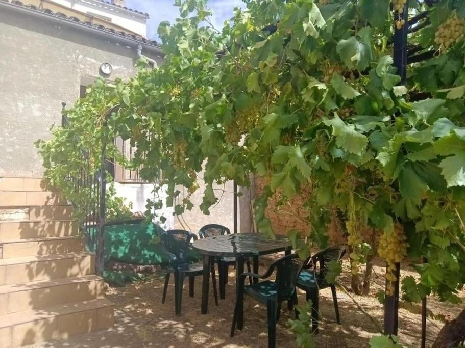 Vivienda Rural Los Iberos M&M, Castellar de Santisteban エクステリア 写真